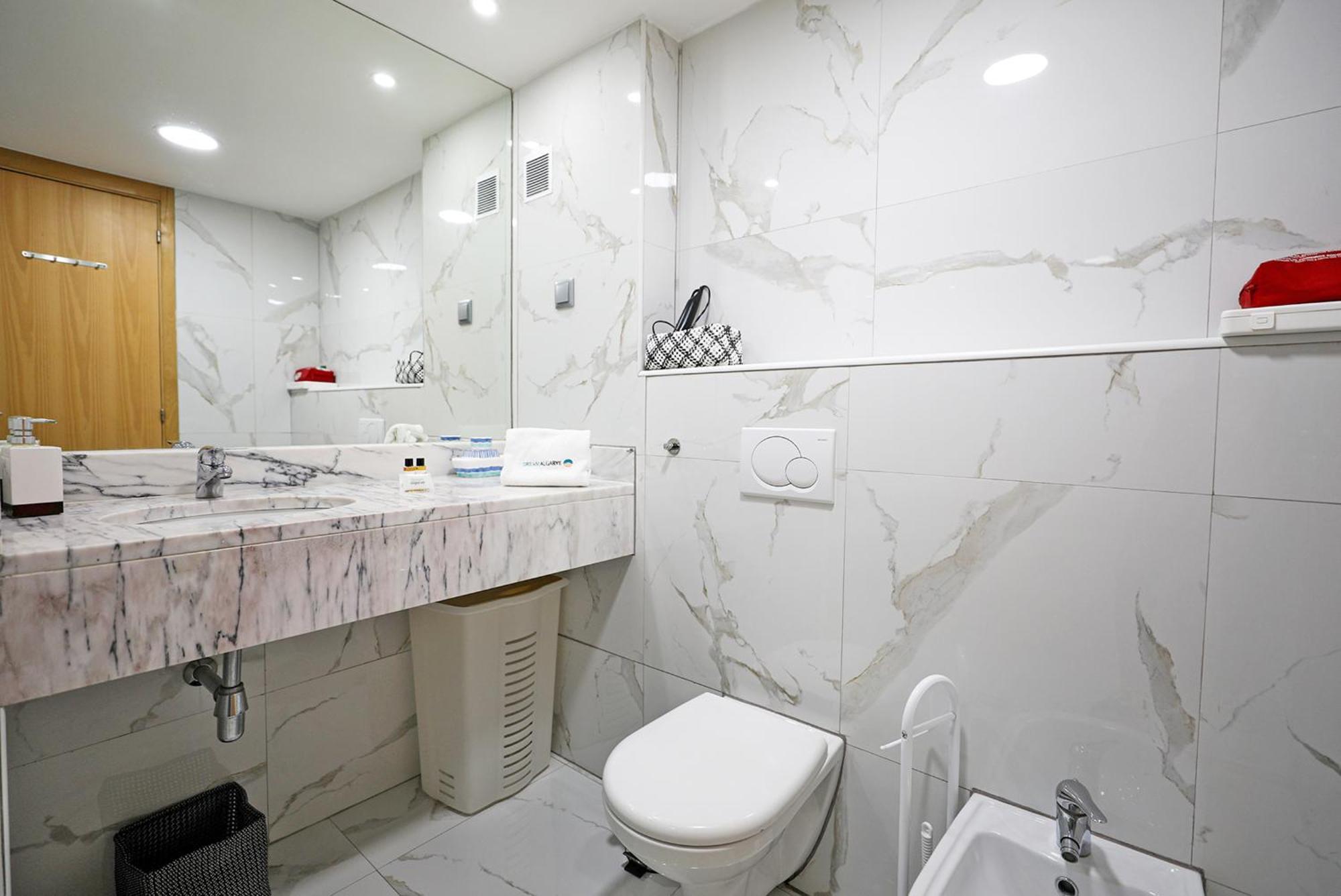 B19 - Marina Bay Apartment Lagos Exterior photo